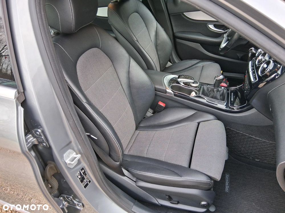 Mercedes-Benz Klasa C - 12