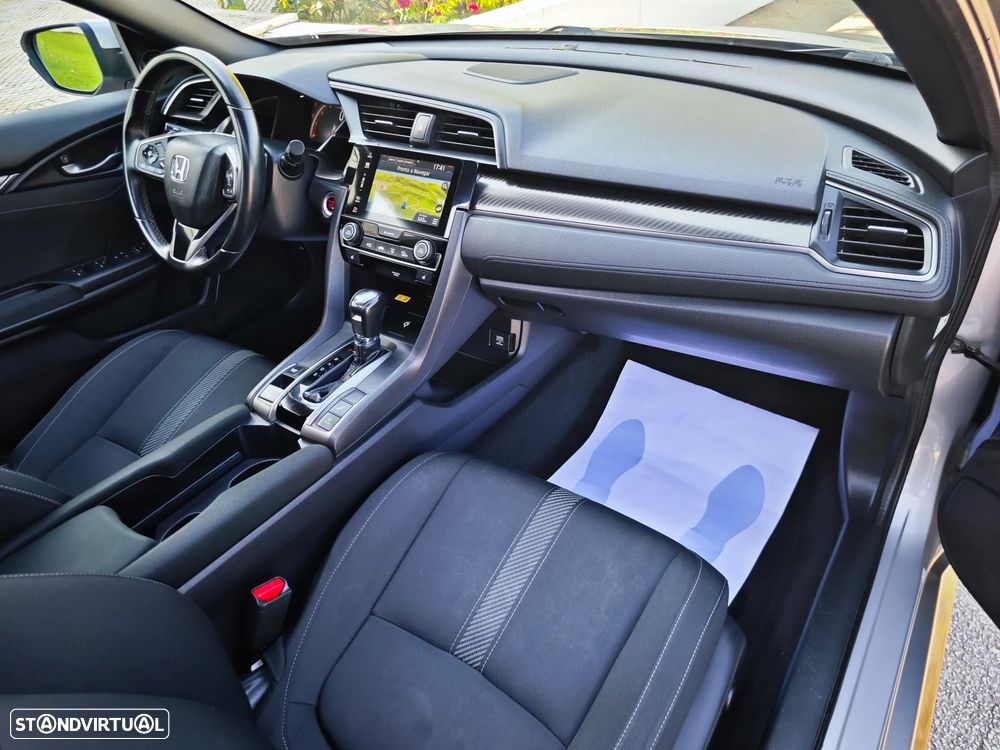 Honda Civic 1.5 i-VTEC Sport Plus CVT - 9
