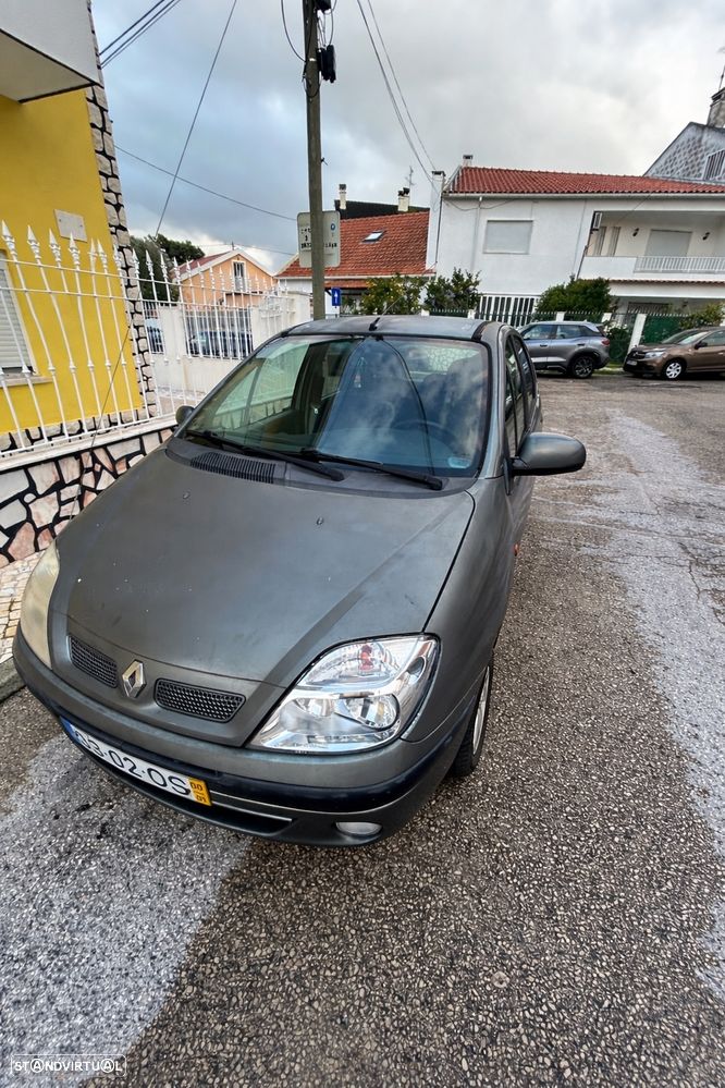 Renault Scénic 1.4 16V RXE AC - 2