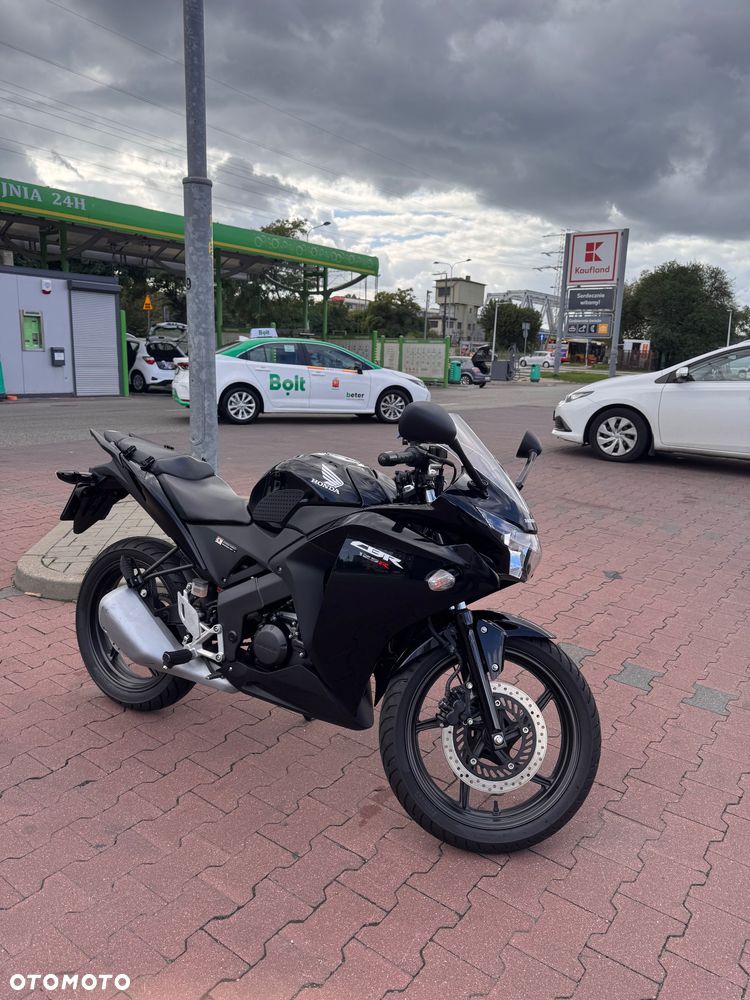 Honda CBR - 4