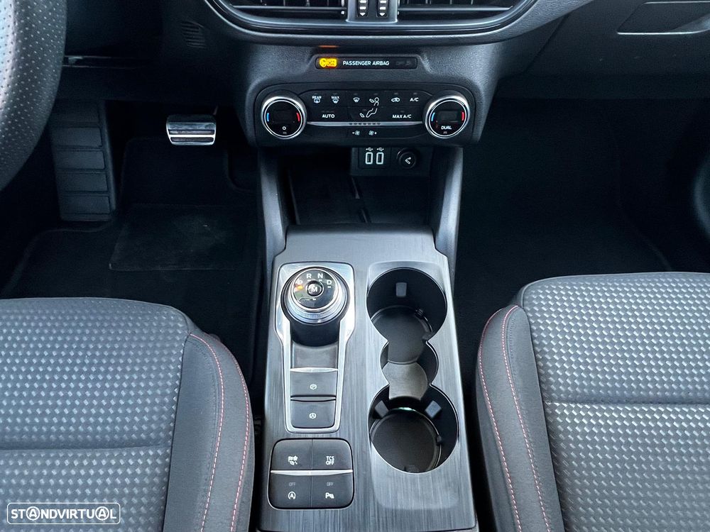Ford Focus 1.0 EcoBoost MHEV ST-Line X Aut. - 44
