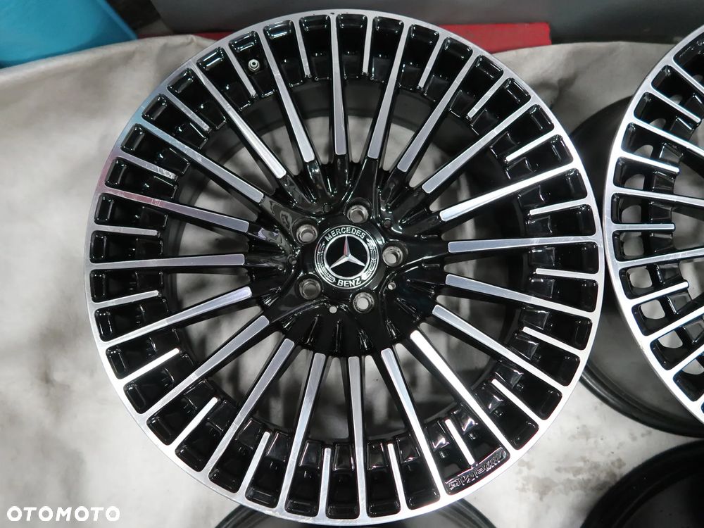 Felgi EQE AMG MERCEDES A2974011500 9,5X21ET41,5 - 2