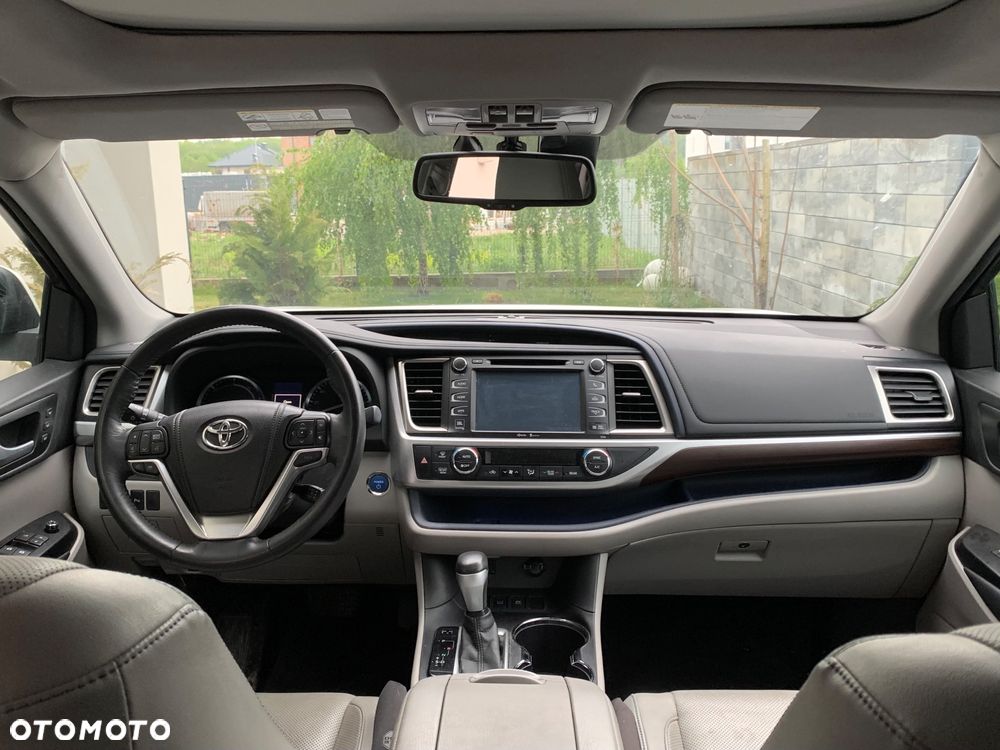 Toyota Highlander 3.3 V6 Base Hybrid - 13
