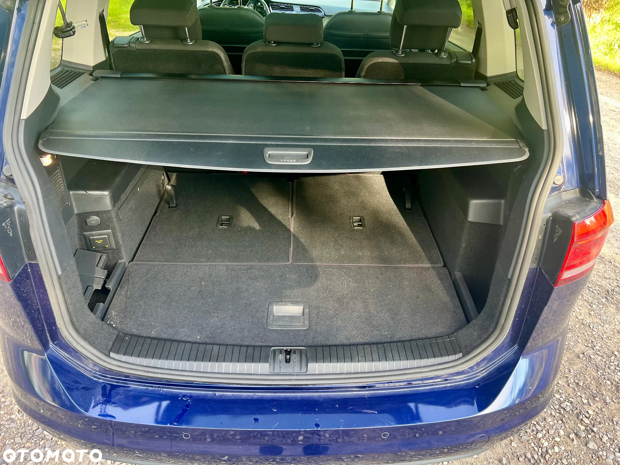 Volkswagen Touran 2.0 TDI BMT Highline DSG - 23