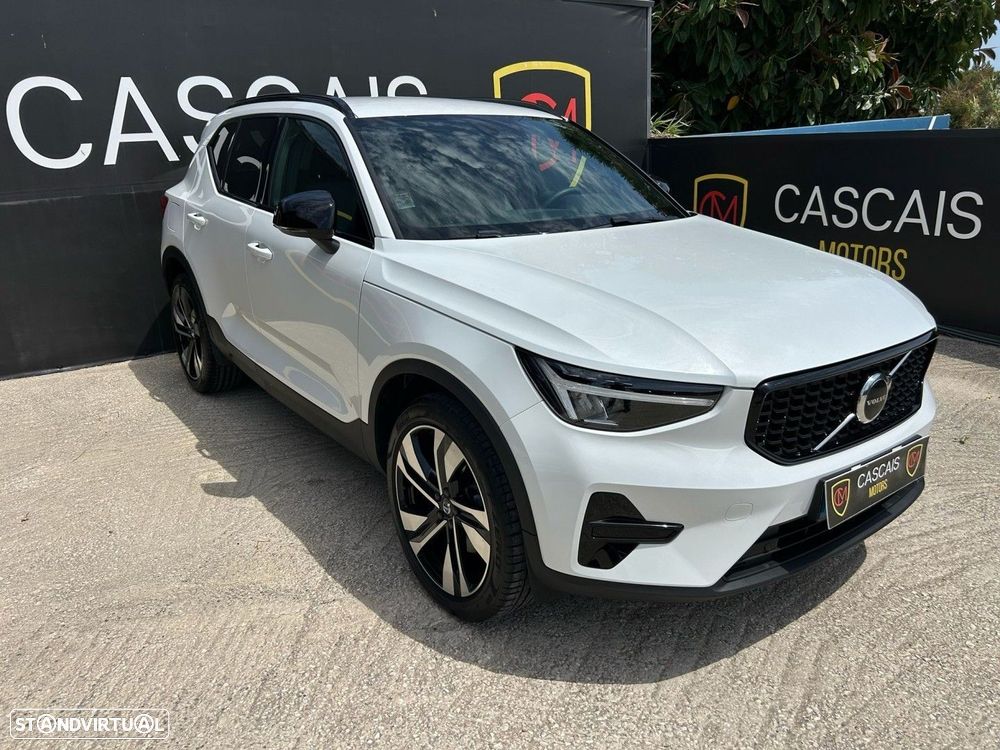 Volvo XC 40 2.0 B3 Plus Dark - 7