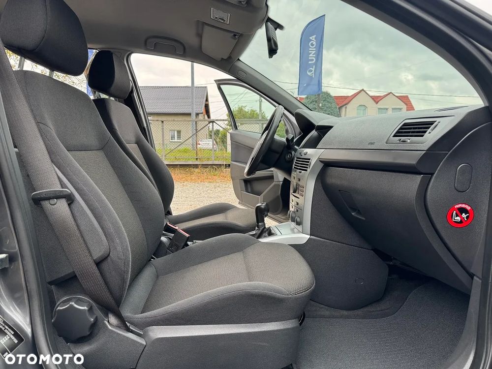 Opel Astra - 30