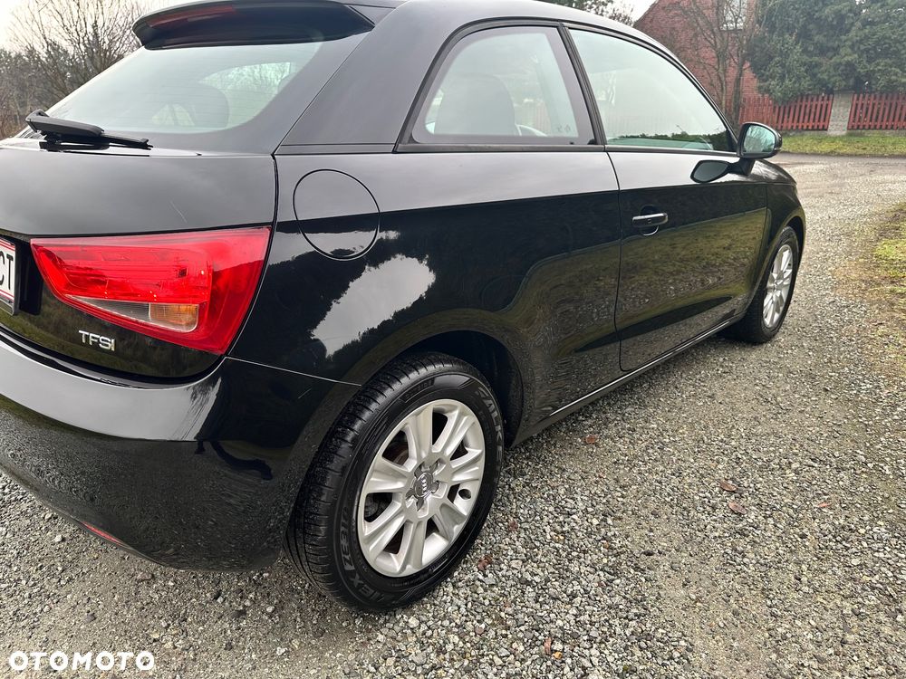 Audi A1 3-drzwiowe 1.2 TFSI admired - 4