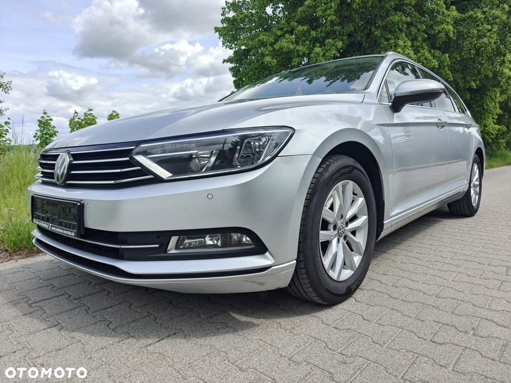 Volkswagen Passat - 10