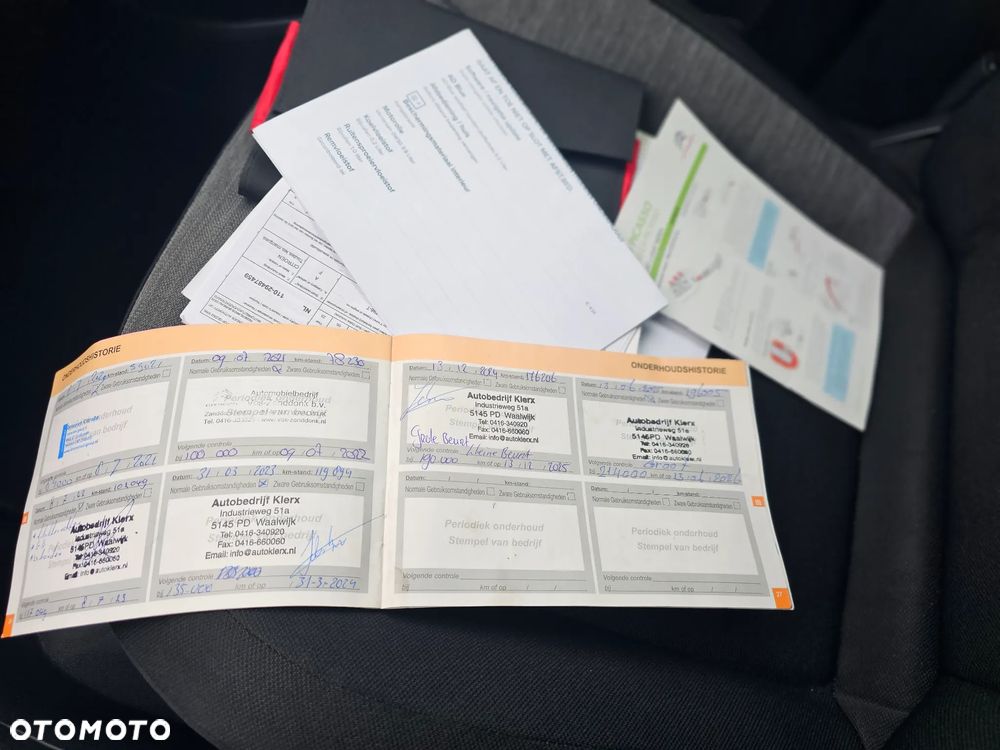 Citroën C4 Grand Picasso 1.6 BlueHDi Shine S&S - 26