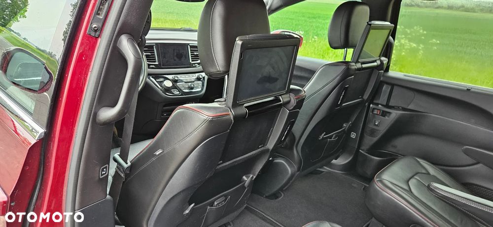 Chrysler Pacifica - 14
