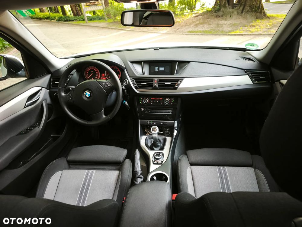 BMW X1 sDrive20d - 15