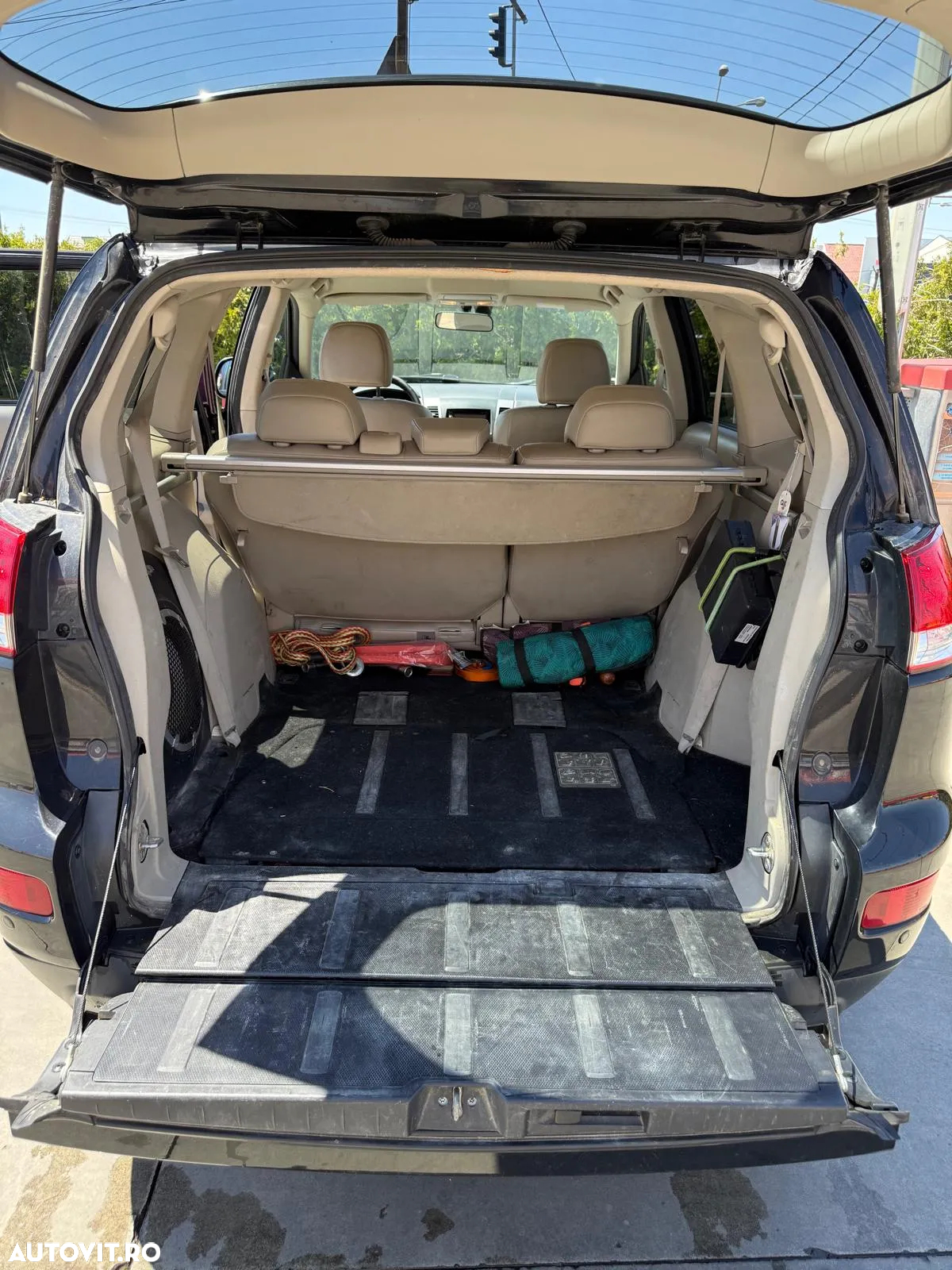 Citroën C-Crosser 2.2 HDI Exclusive - 9