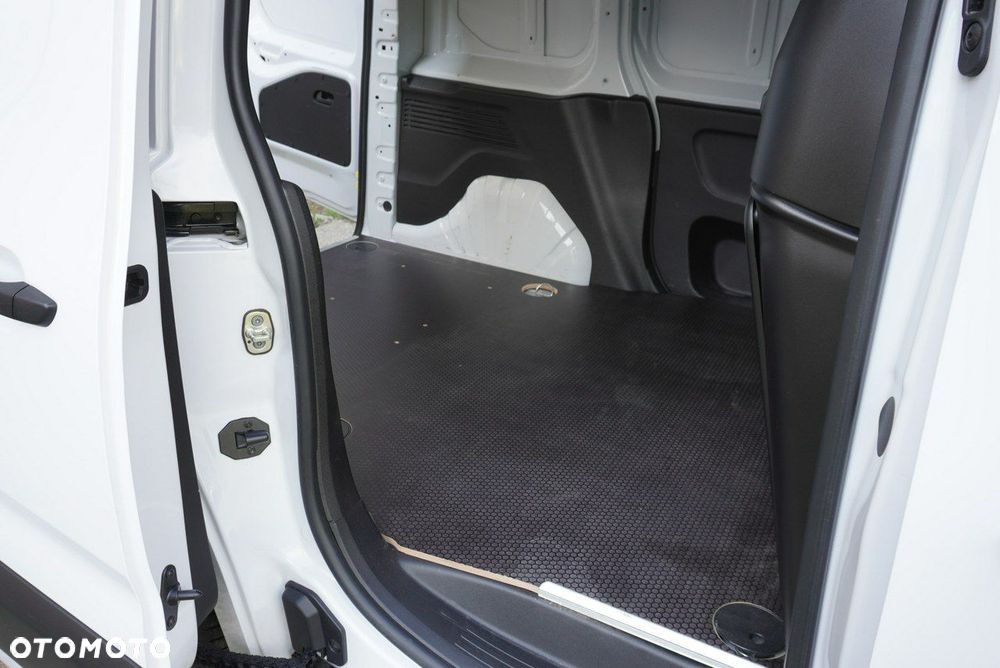 Toyota Proace City - 9
