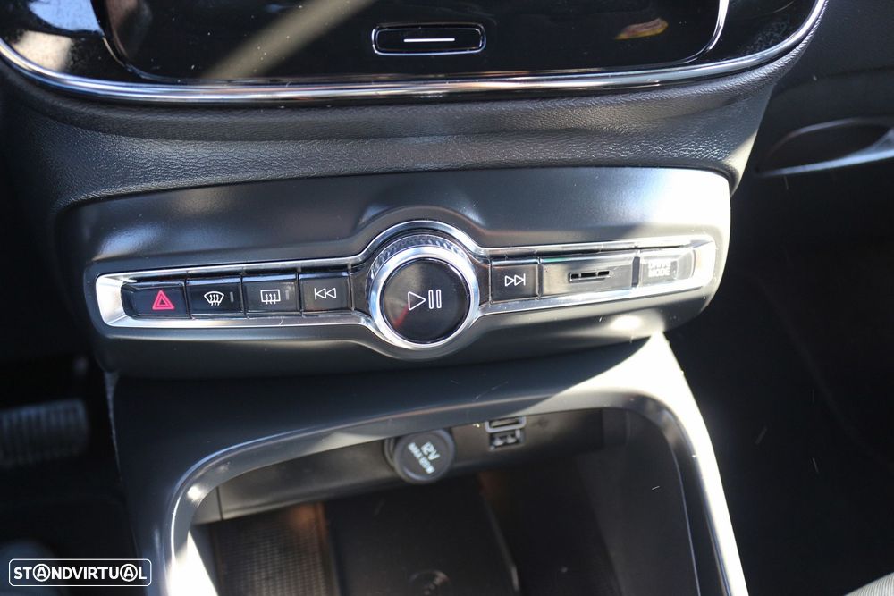Volvo XC 40 1.5 T5 PHEV Core - 33