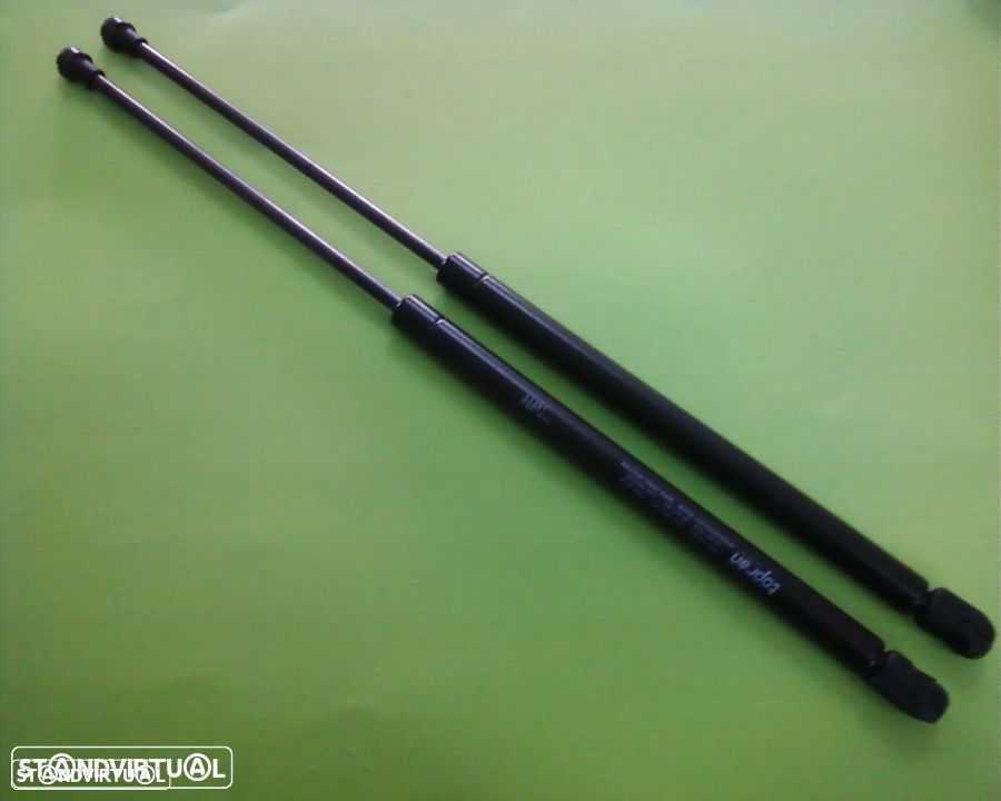 Par de Amortecedores Macacos Elevadores da Mala Vw Golf IV 4 - 1