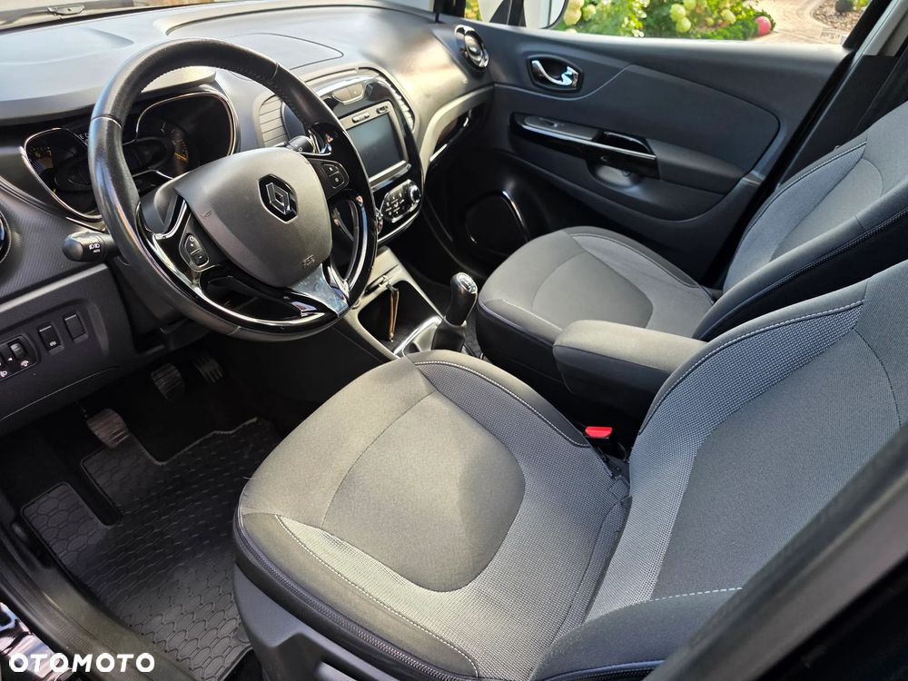 Renault Captur - 24