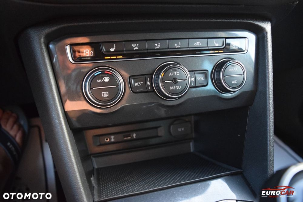 Volkswagen Tiguan 1.4 TSI BMT Comfortline - 26