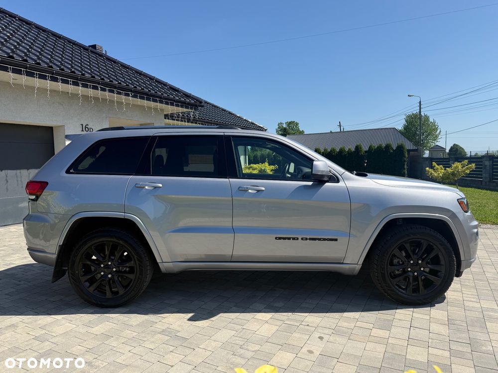 Jeep Grand Cherokee - 7