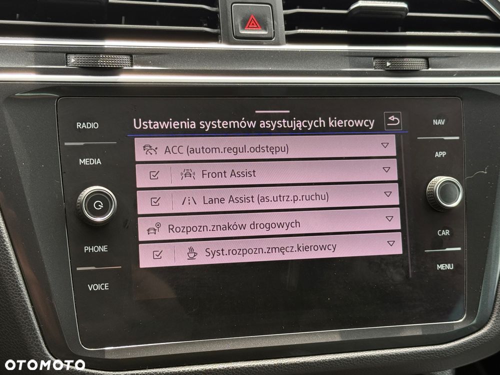 Volkswagen Tiguan 1.5 TSI OPF DSG R-Line - 24