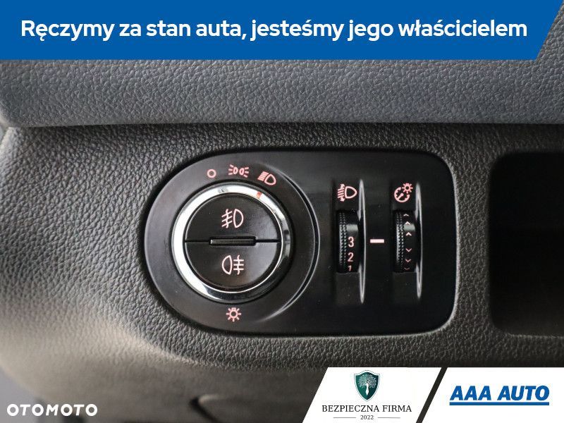 Opel Meriva - 17