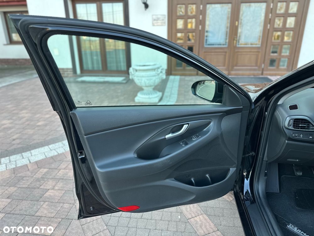Hyundai i30 1.4 Passion Plus - 20