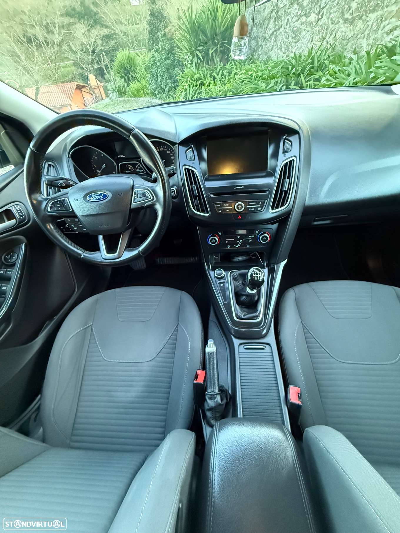 Ford Focus SW 1.5 EcoBlue S&S TITANIUM - 14