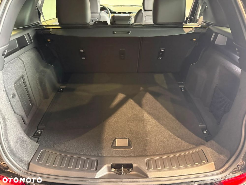 Land Rover Discovery Sport 2.0 D200 mHEV Dynamic SE - 20