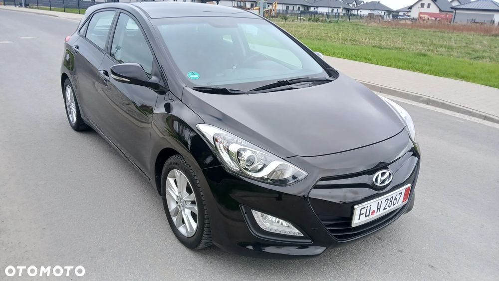 Hyundai i30 blue 1.6 GDI Style - 3