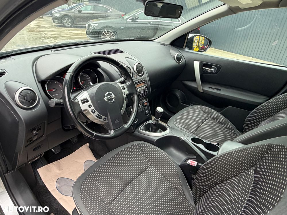 Nissan Qashqai - 15