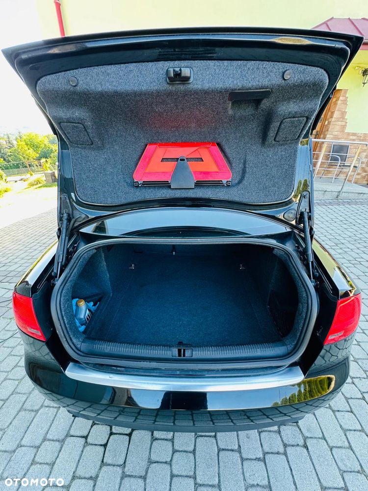 Audi A4 Limousine 1.8 T - 9