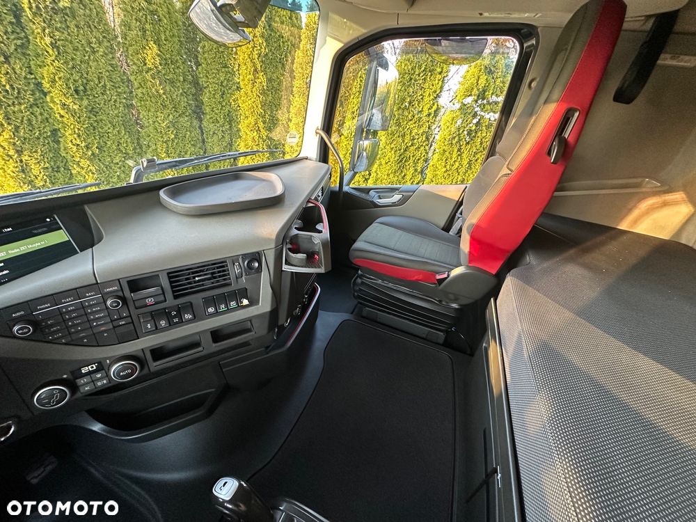 Volvo / FH 500 / 6X2 / HAKOWIEC / MEILLER -KIPPER 21-67/ Oś-SKRĘTNA-PODNOSZONA / - 40