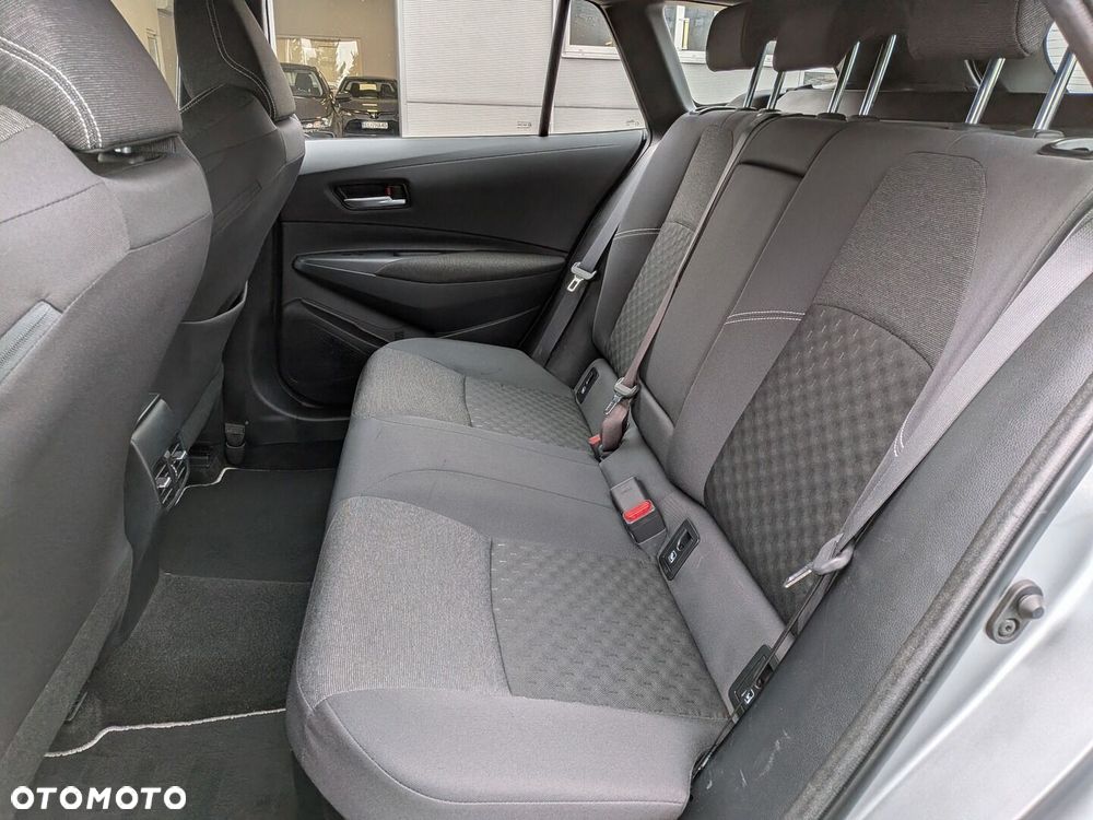 Toyota Corolla 1.8 Hybrid Comfort - 34