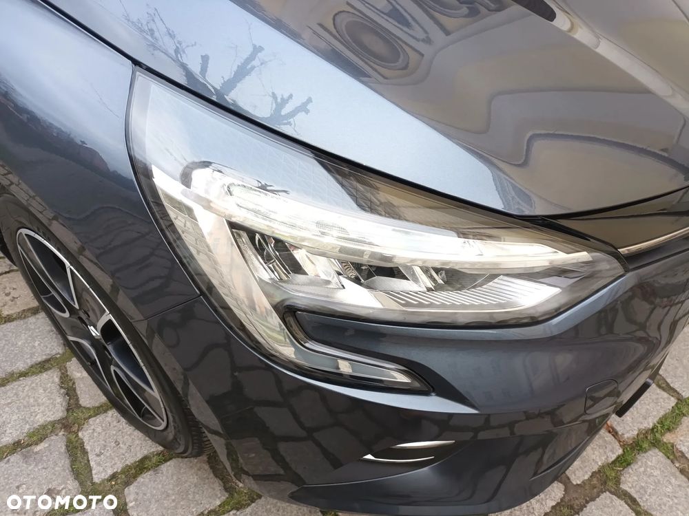 Renault Clio TCe 100 BUSINESS EDITION - 31