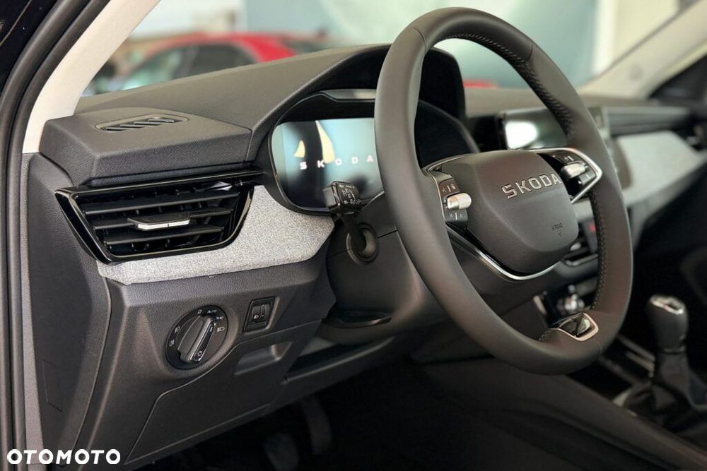 Skoda Kamiq 1.0 TSI Drive - 12