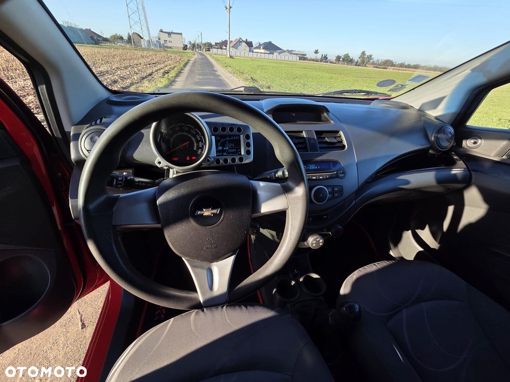 Chevrolet Spark 1.0 LS - 11