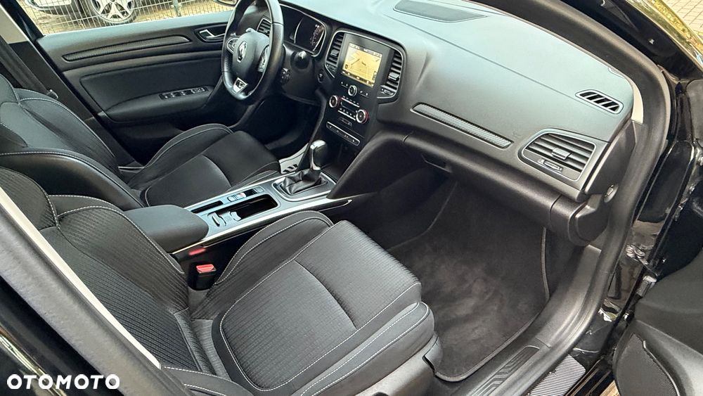 Renault Megane TCe 140 GPF EDC BUSINESS EDITION - 28