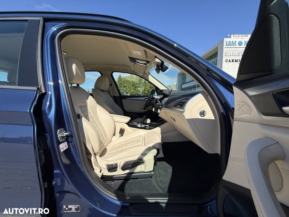 BMW X3 xDrive30e AT PHEV - 16