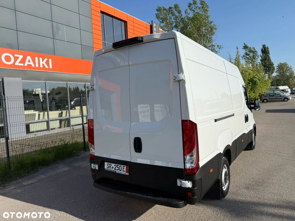 Iveco Daily 35S16, L3H2, HiMatic, Niski przebieg, Bardzo zadbany - 9