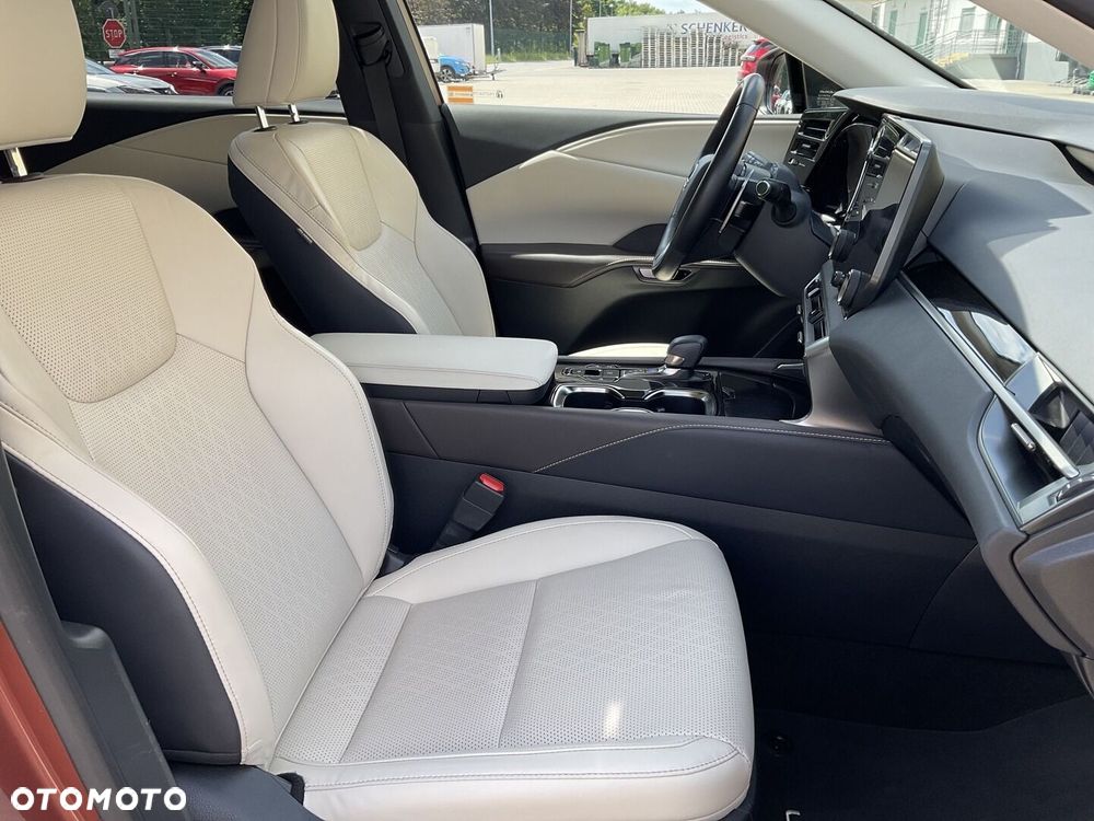 Lexus RX - 21