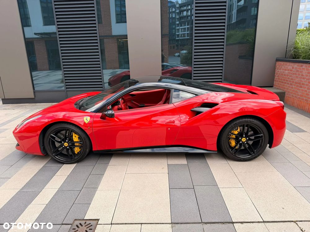 Ferrari 488 - 15