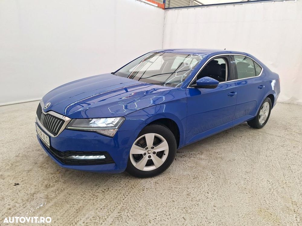 Skoda Superb - 1