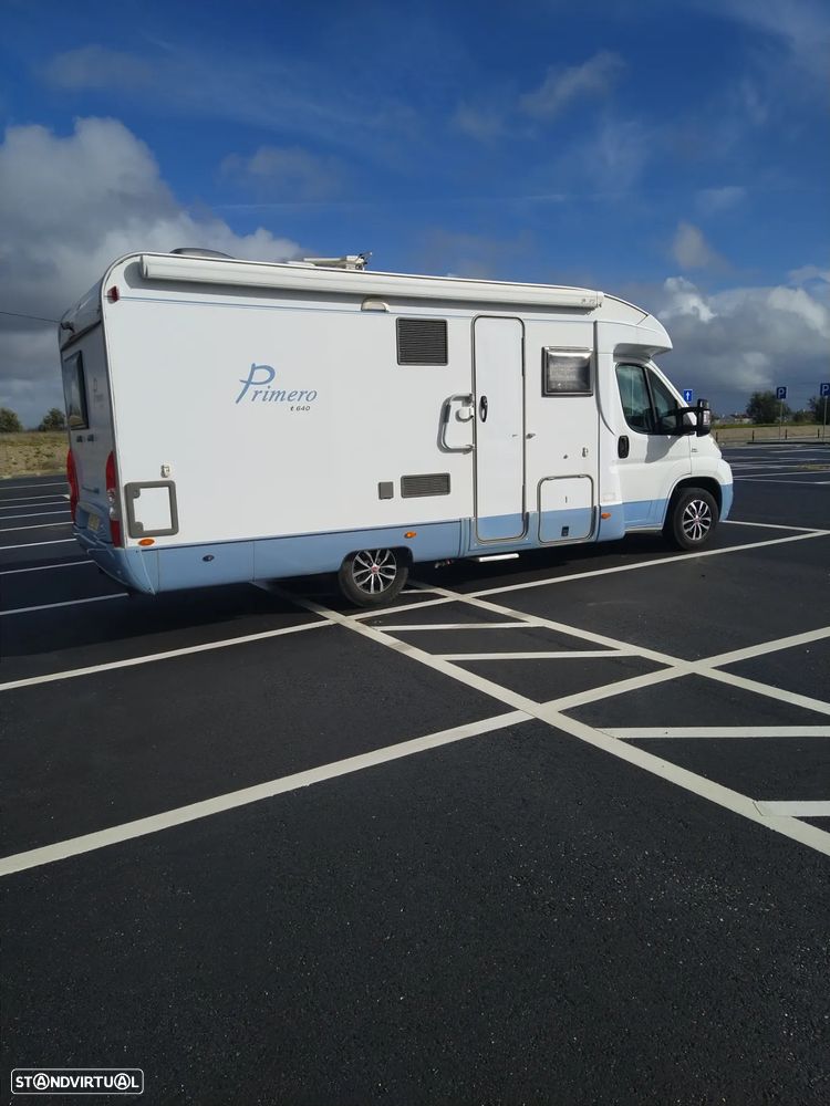 Burstner Premio Perfilada - 1