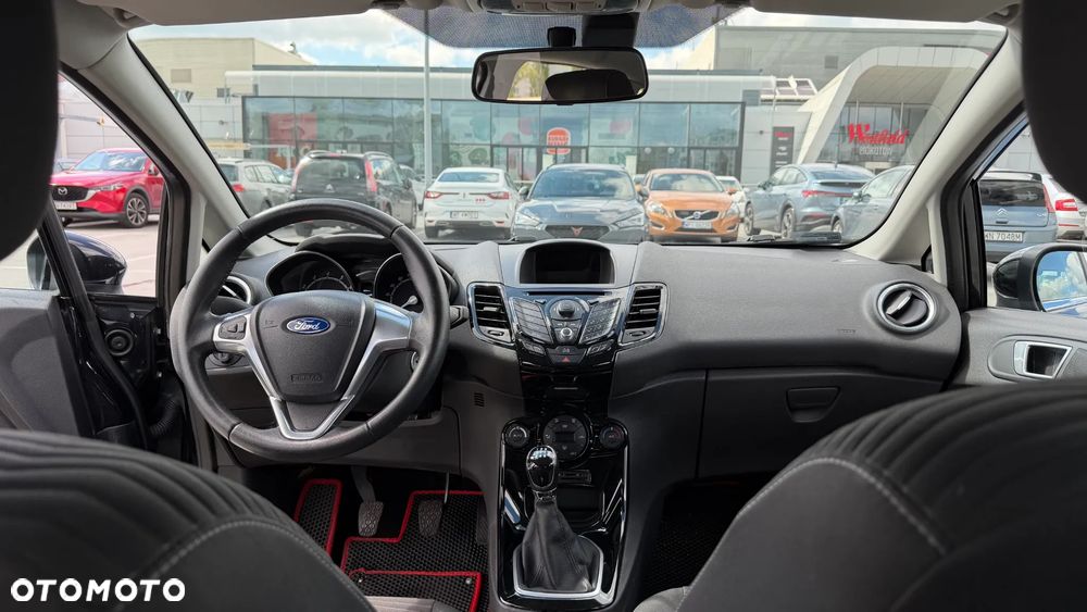Ford Fiesta 1.0 EcoBoost Gold X - 24