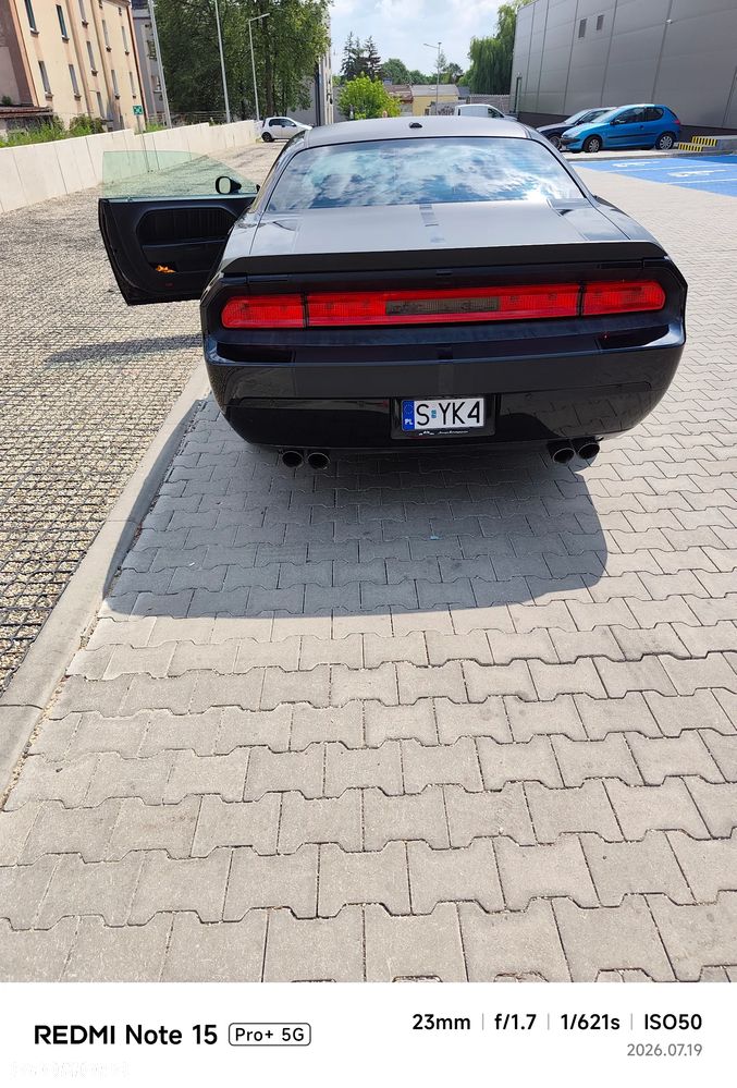 Dodge Challenger - 5