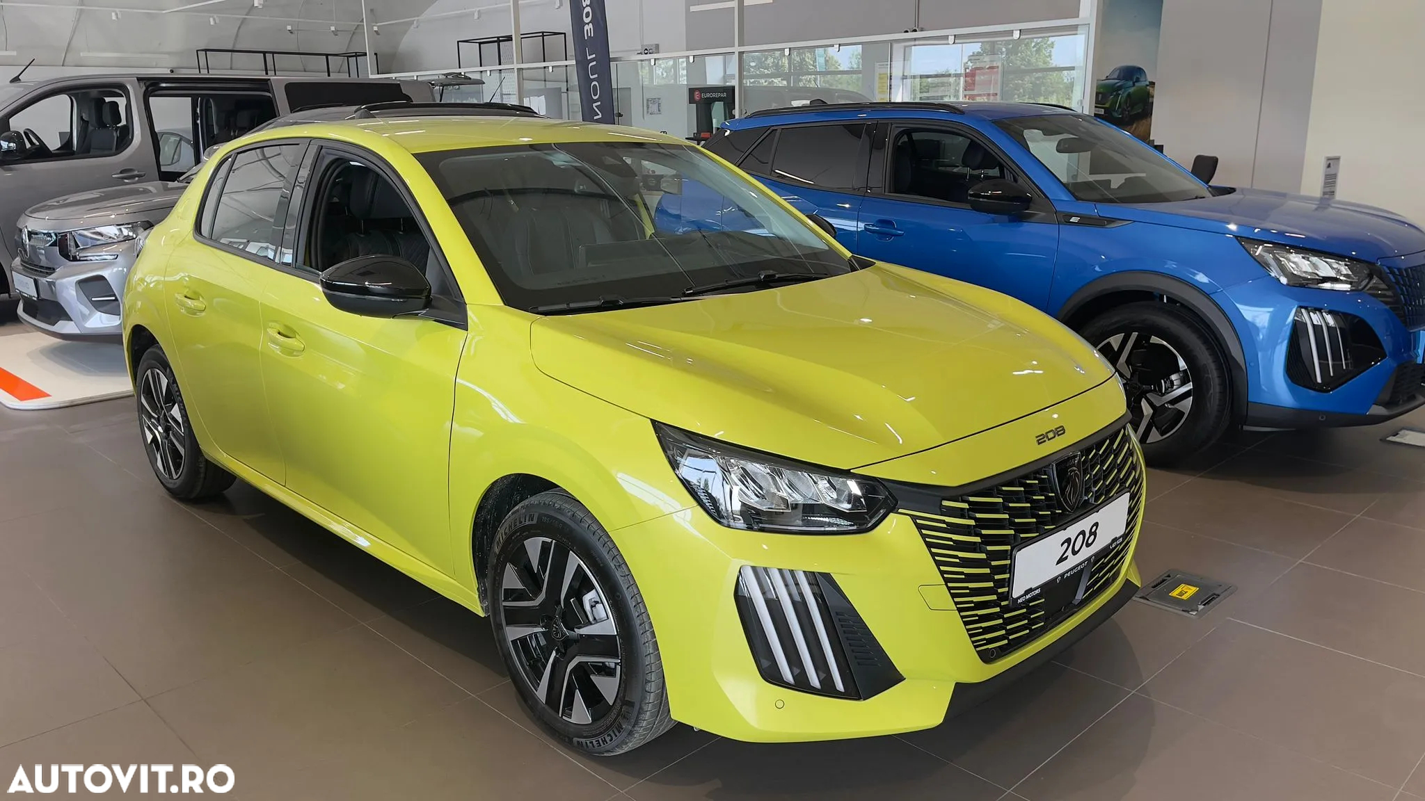 Peugeot 208 1.2L e-DCS6 MHEV Allure - 2