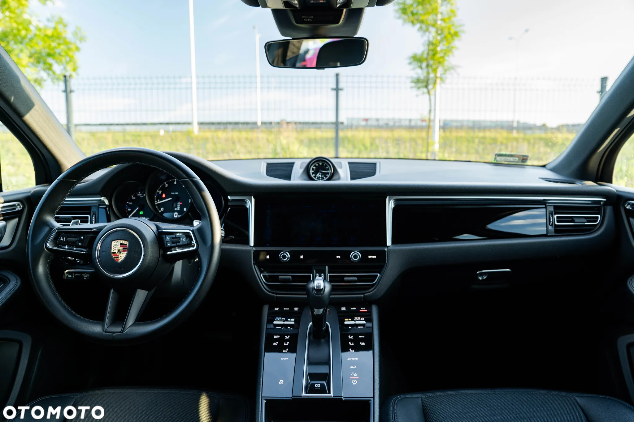 Porsche Macan Standard - 17