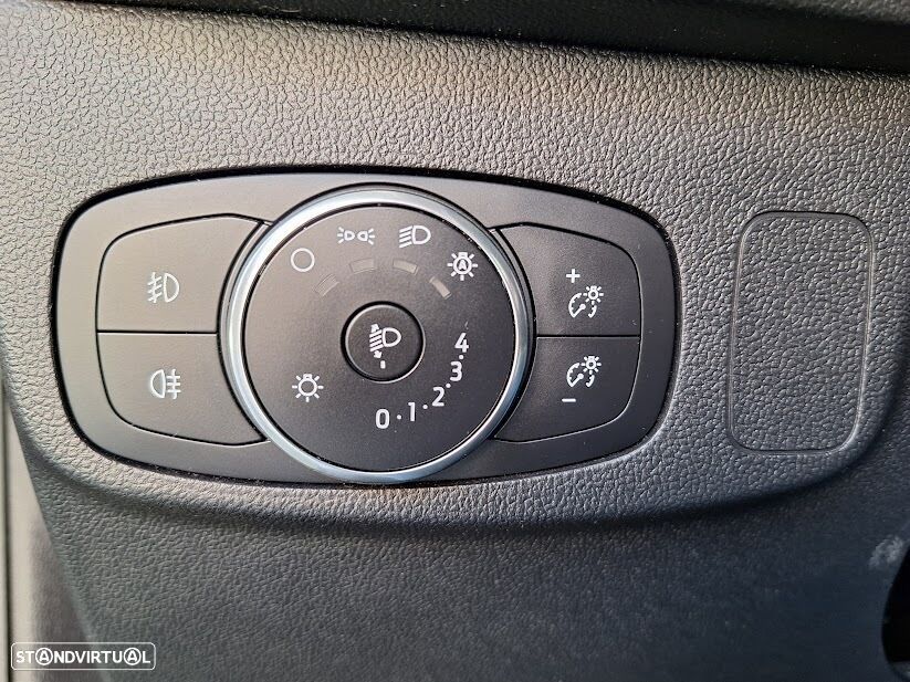 Ford Focus 1.0 EcoBoost MHEV Connected - 5