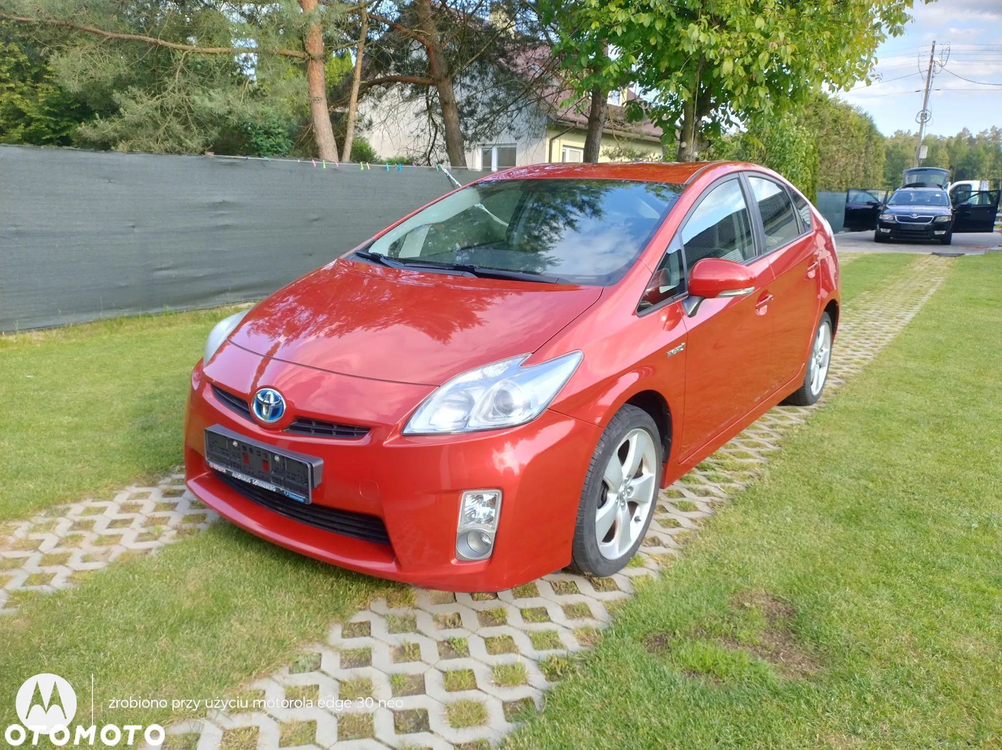 Toyota Prius 1.8 Hybrid Premium - 1