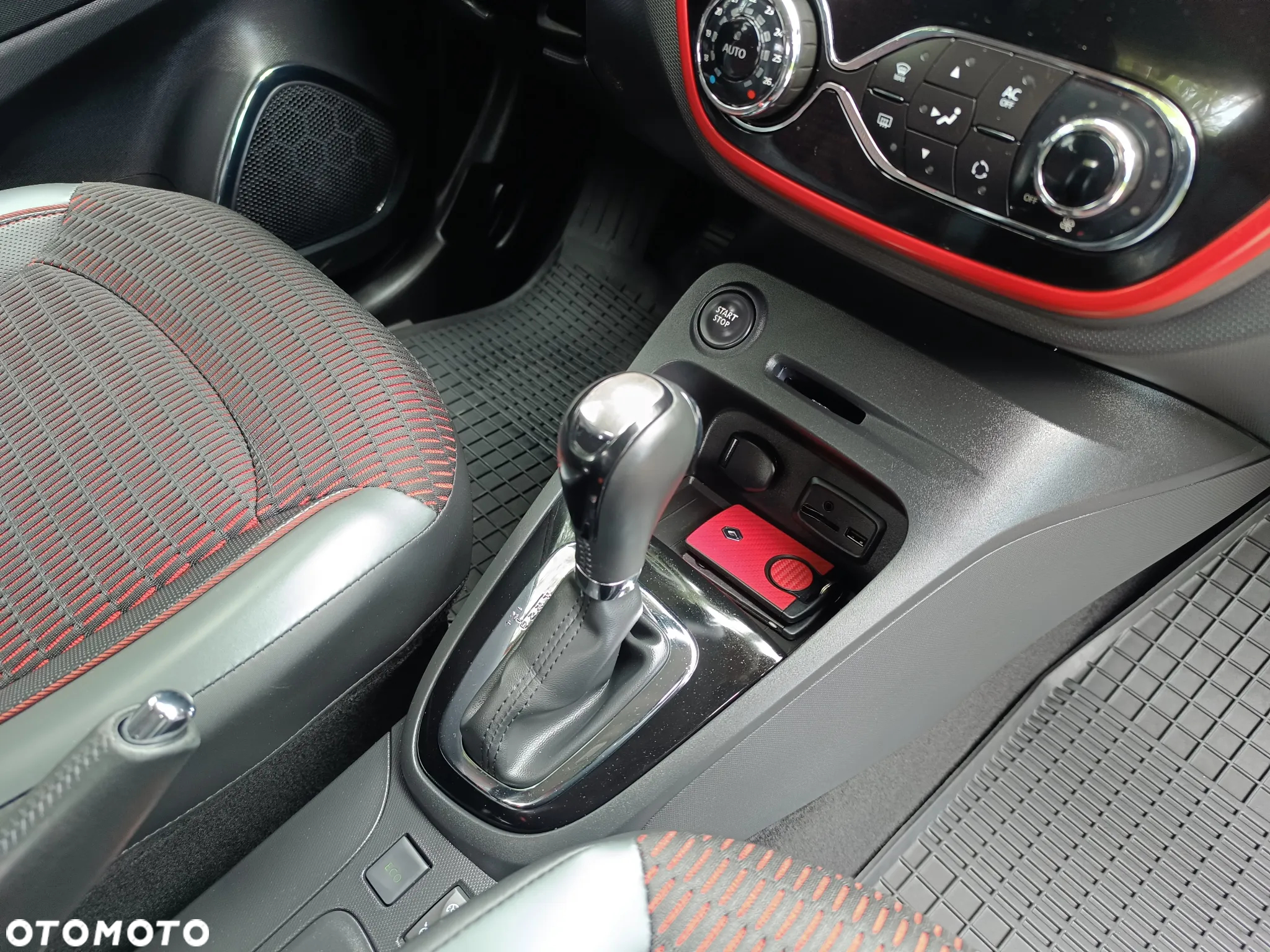 Renault Captur 1.2 TCe Intens EDC - 35