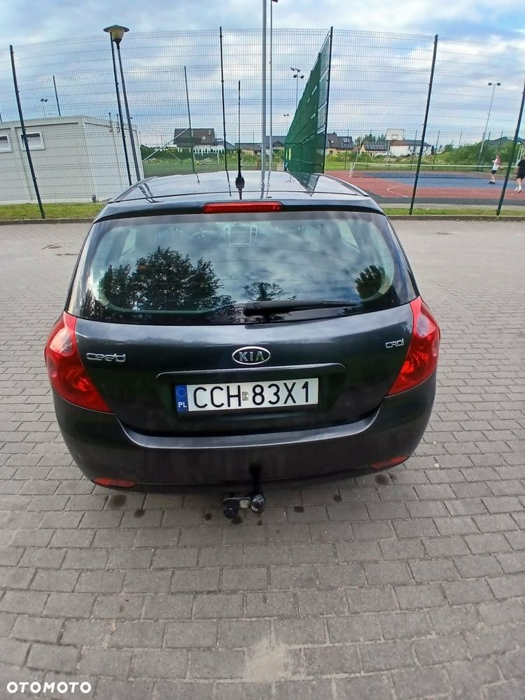 Kia Ceed - 3